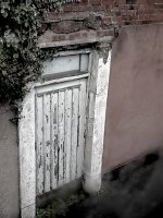 Old garden door Heavitree Road Exeter GM5 P1210824.JPG