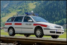 Police car Zillertal Austria R1_01549.JPG